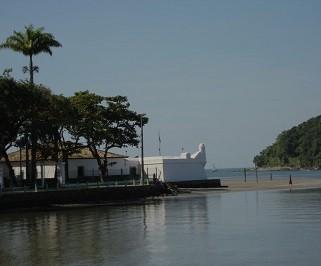 ônibus saindo da Rodoviária do Jabaquara para Bertioga